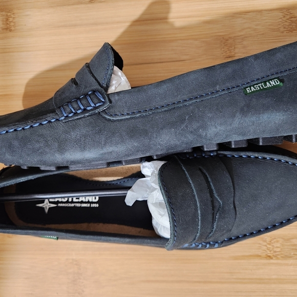 Eastland Women's Navy Blue Penny Loafers Size 7.5 Patricia Moccasin - Picture 6 of 8